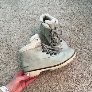 JSPORT Women's Cream Lace Up Boots size 10